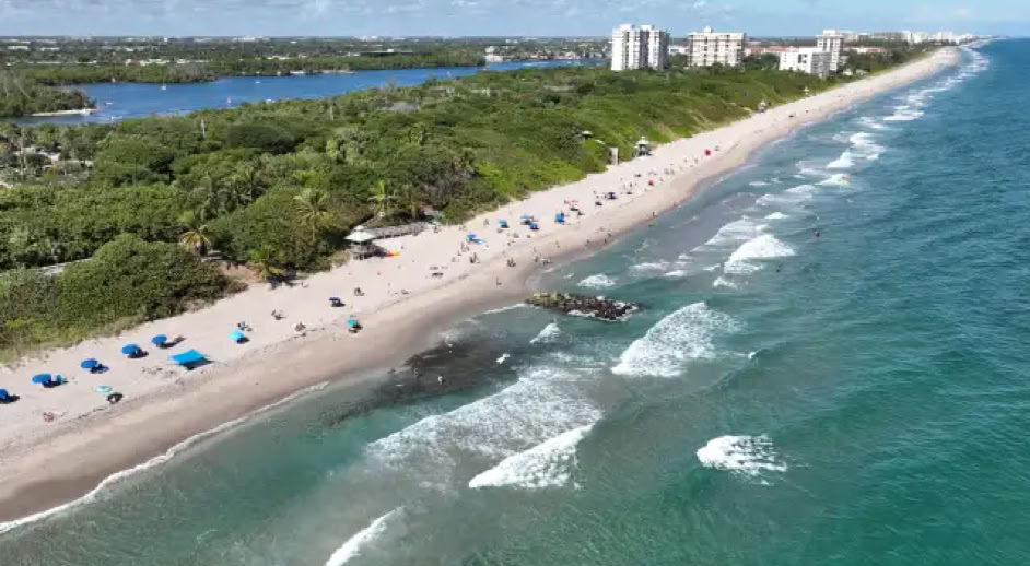 An aerial image of Boca Raton's beaches and parks.